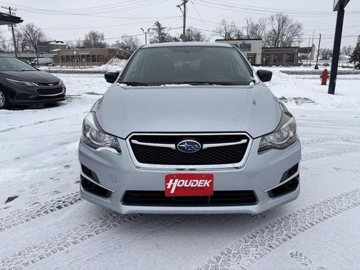 2015 Subaru Impreza 2.0i