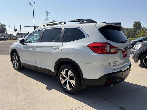 Crystal White Pearl 2019 Subaru Ascent Premium 8-Passenger