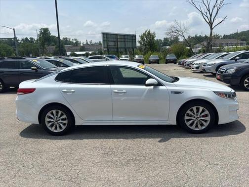 2016 Kia Optima EX