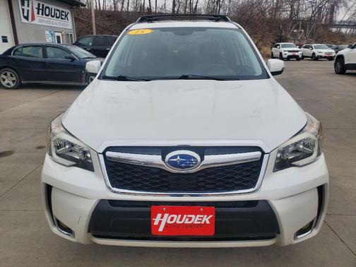 2015 Subaru Forester 2.0XT Touring