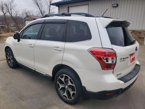 2015 Subaru Forester 2.0XT Touring