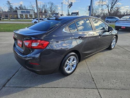 2016 Chevrolet Cruze LT Auto