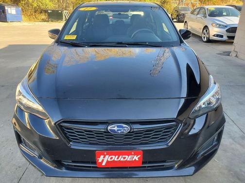 2017 Subaru Impreza 2.0i Sport