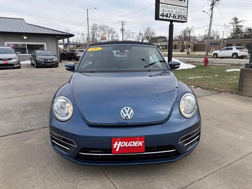 2019 Volkswagen Beetle 2.0T SE