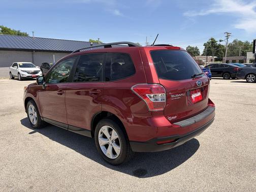 Venetian Red Pearl 2014 Subaru Forester 2.5i Premium