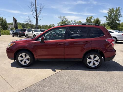Venetian Red Pearl 2014 Subaru Forester 2.5i Premium