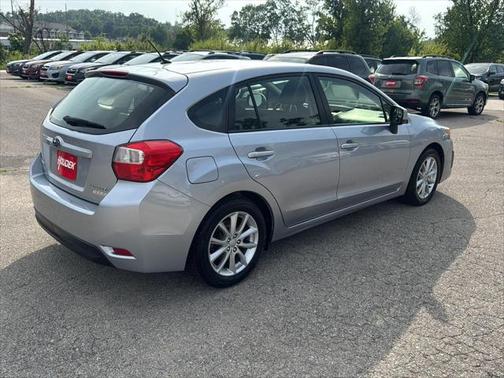 2014 Subaru Impreza 2.0i Premium