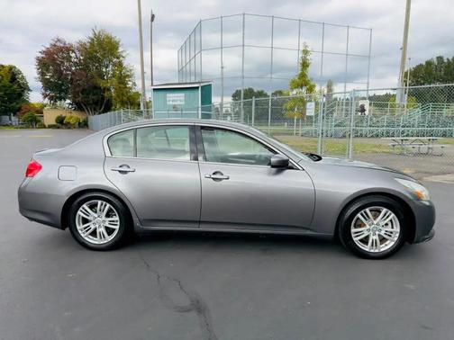 Graphite Shadow 2013 INFINITI G37 Journey