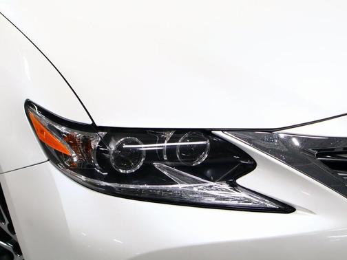 2017 Lexus ES 350 Base