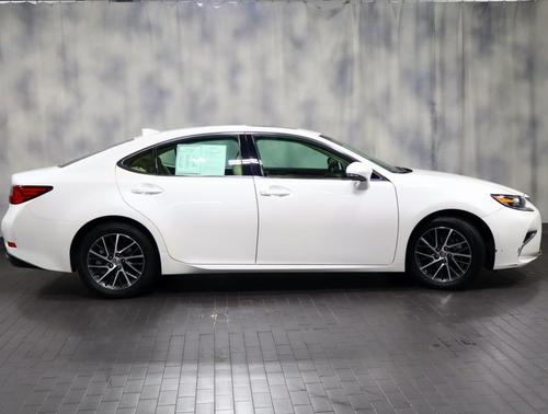 2017 Lexus ES 350 Base