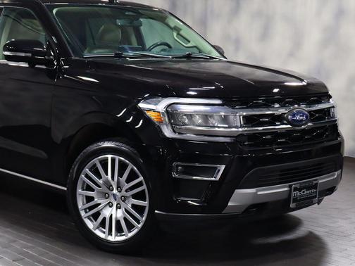 AGATE BLACK METALLIC 2023 Ford Expedition Limited