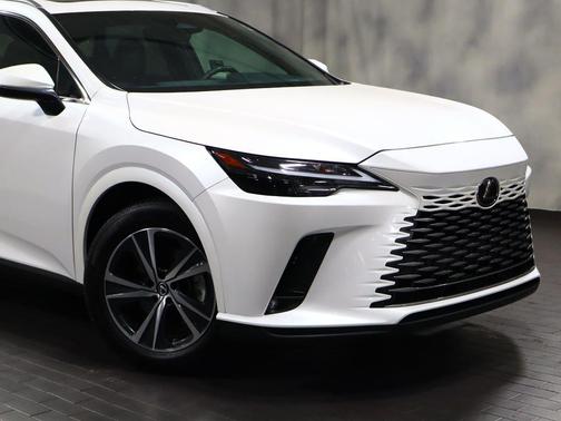 Eminent White Pearl 2023 Lexus RX 350 Premium