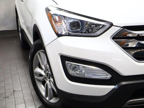 Frost White Pearl 2015 Hyundai Santa Fe Sport 2.0L Turbo