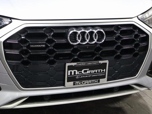 2022 Audi Q5 45 S line Premium Plus