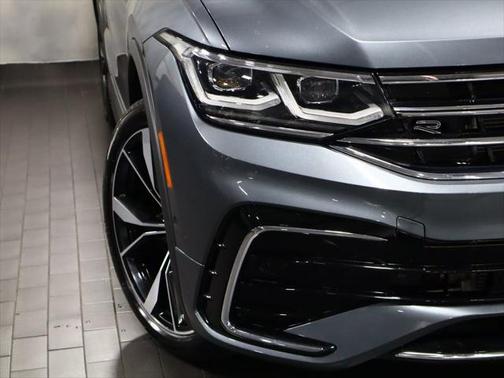 2024 Volkswagen Tiguan 2.0T SEL R-Line 4MOTION
