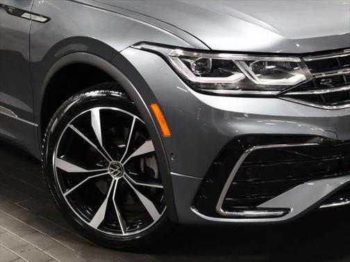 2024 Volkswagen Tiguan 2.0T SEL R-Line 4MOTION