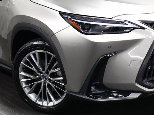 Atomic Silver 2026 Lexus NX 350 Luxury