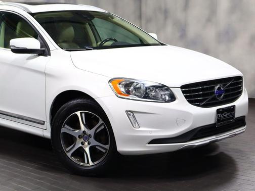 Ice White 2015 Volvo XC60 T6
