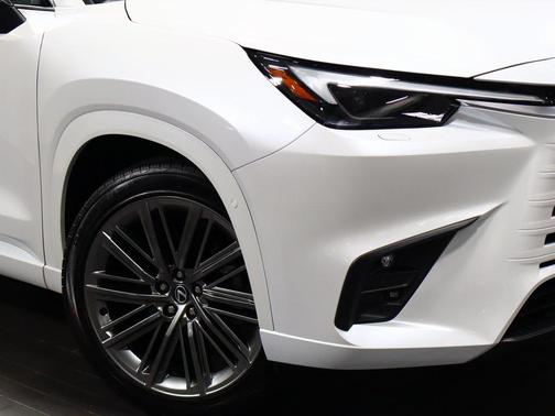 2025 Lexus TX 350 Luxury