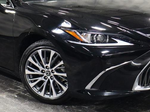 2021 Lexus ES 350 Base