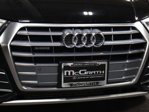 2019 Audi Q5 2.0T Premium Plus