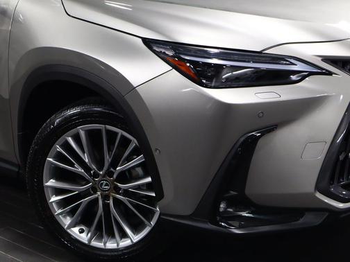 Atomic Silver 2025 Lexus NX 350 Luxury