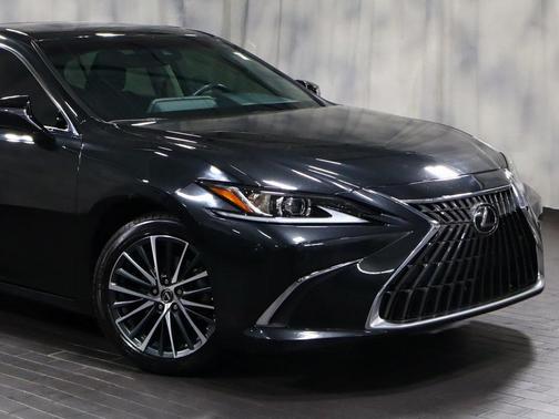 2022 Lexus ES 350 Base
