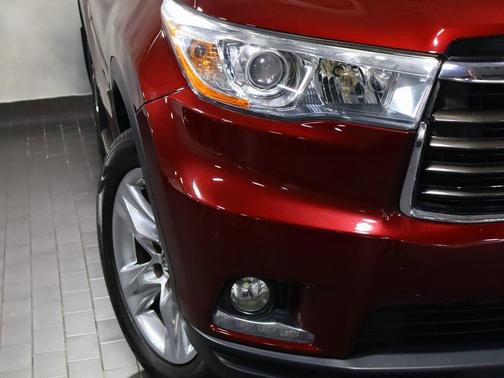 2016 Toyota Highlander Limited Platinum