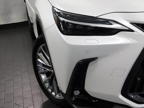 2022 Lexus NX 350h Luxury