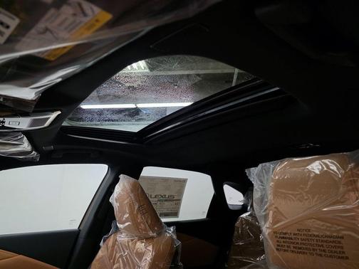 Eminent White Pearl 2026 Lexus RX 350 Premium