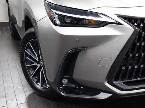 Atomic Silver 2022 Lexus NX 250 Premium