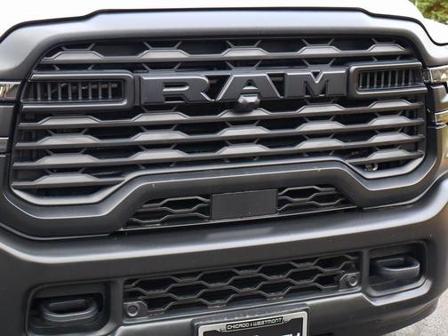 2025 RAM 3500 Tradesman Crew Cab 4x4 8' Box