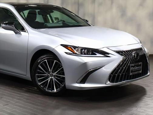 2023 Lexus ES 350 Base