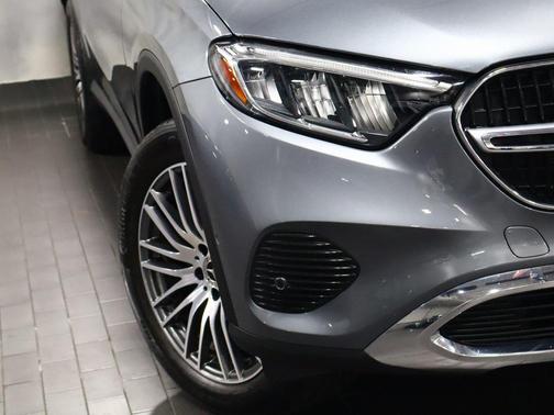 2023 Mercedes-Benz GLC 300 4MATIC