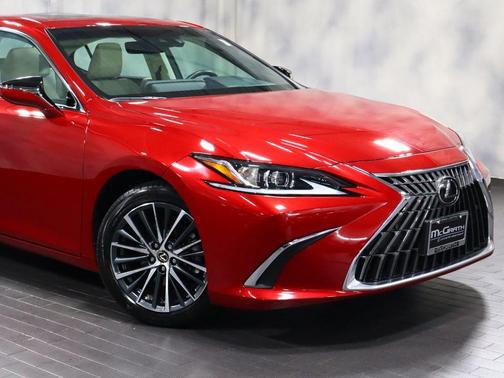 2025 Lexus ES 350 Base