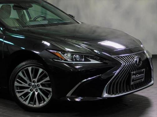 2021 Lexus ES 250 Base