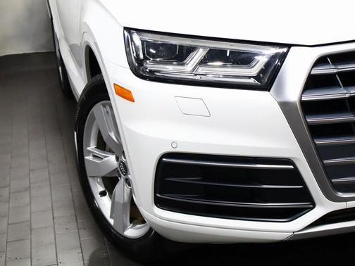 2018 Audi Q5 2.0T Tech Premium