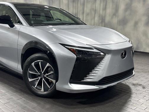 Iridium 2023 Lexus RZ 450e Premium