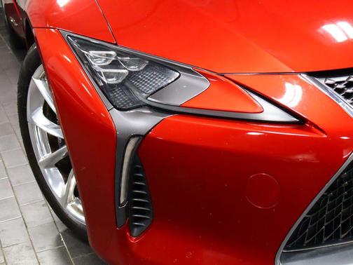 Infrared 2018 Lexus LC 500h Base