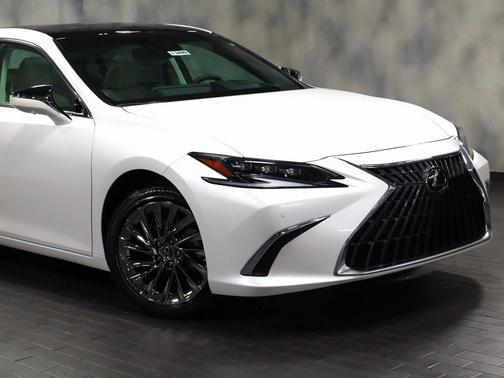 2025 Lexus ES 350 Ultra Luxury