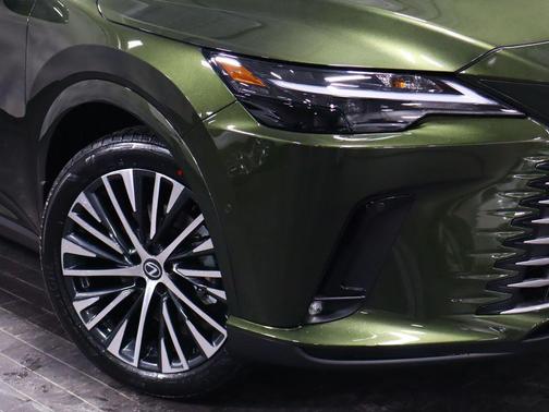 Nori Green Pearl 2026 Lexus RX 350 Premium
