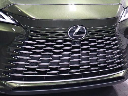 Nori Green Pearl 2025 Lexus RX 350 Luxury