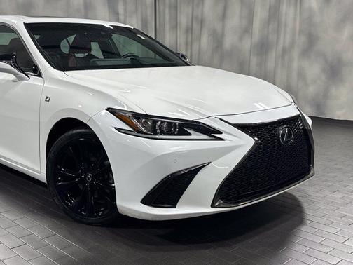 Ultra White 2024 Lexus ES 350 F Sport