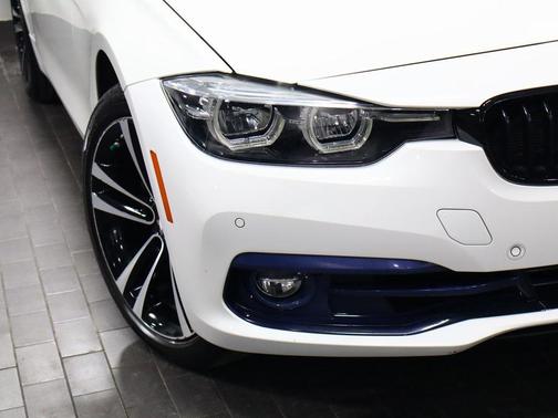 2018 BMW 330 xDrive