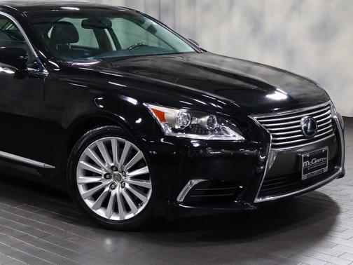 2017 Lexus LS 460 Base