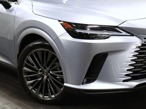 Iridium 2025 Lexus RX 450h+ Base