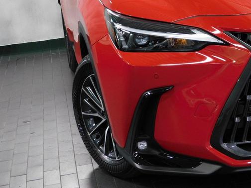 2025 Lexus NX 350 Premium