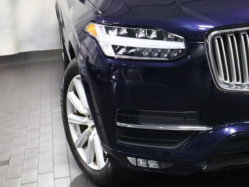 2019 Volvo XC90 T6 Inscription