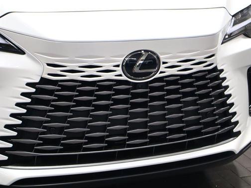 Eminent White Pearl 2026 Lexus RX 350h Premium+