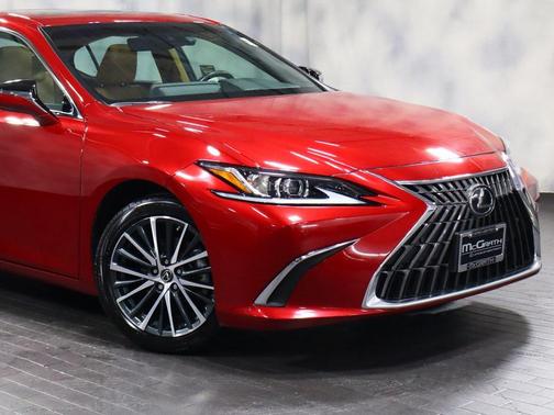 2025 Lexus ES 350 Base